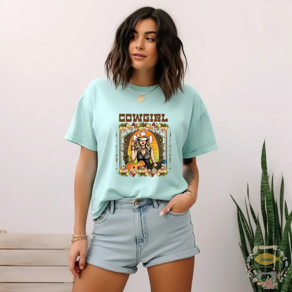 ’Cowgirl’ Tee T - Shirt